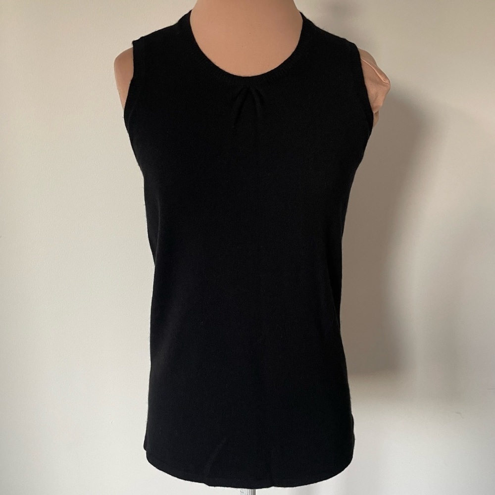 Brunello Cucinelli Wool Silk Alpaca Sleeveless Scoop Neck Pleat Sweater EUC Sz M